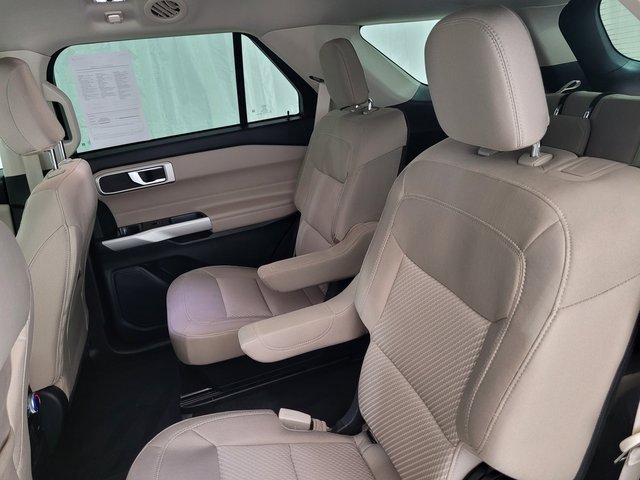 Used 2022 Ford Explorer XLT image 53