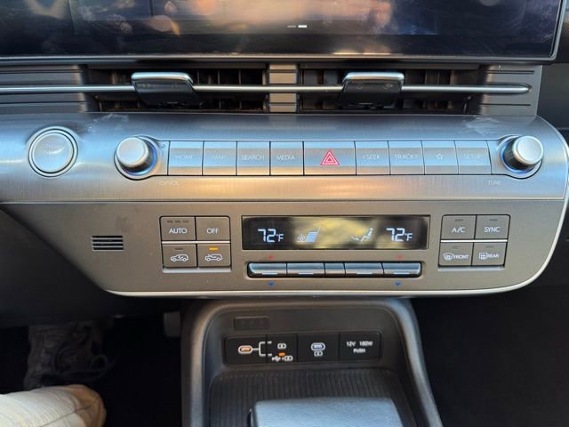 Used 2024 Hyundai Kona SEL image 22