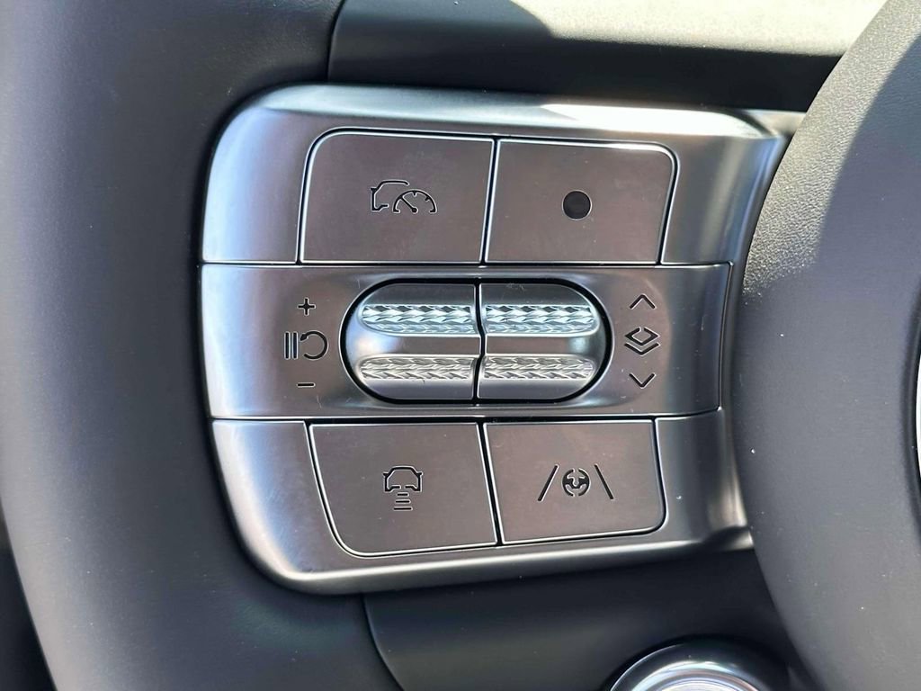 New 2024 Genesis GV60 Advanced AWD/4WD image 21