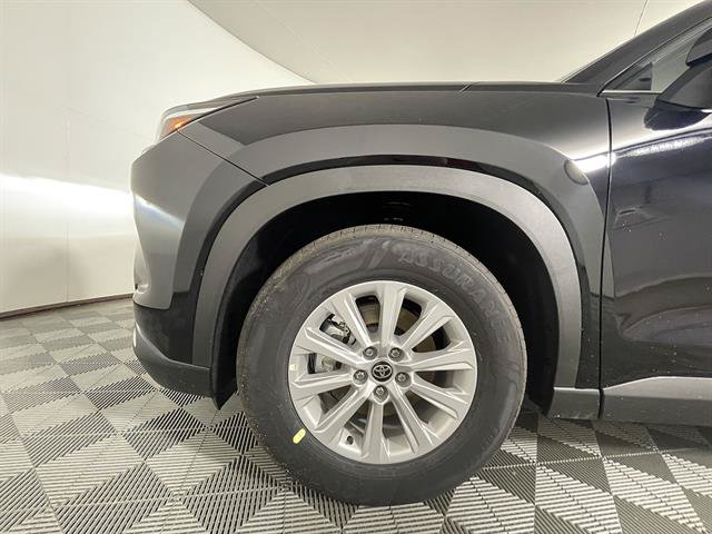 New 2026 Toyota Grand Highlander AWD image 24
