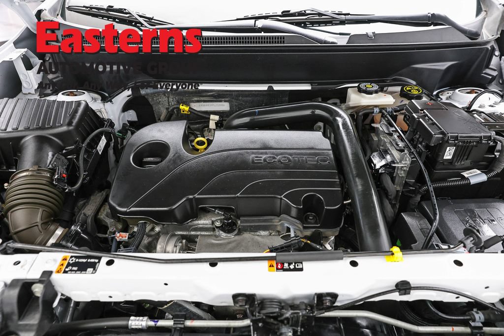 Used 2023 Chevrolet Equinox LS w/ Driver Confidence II Package FWD image 9