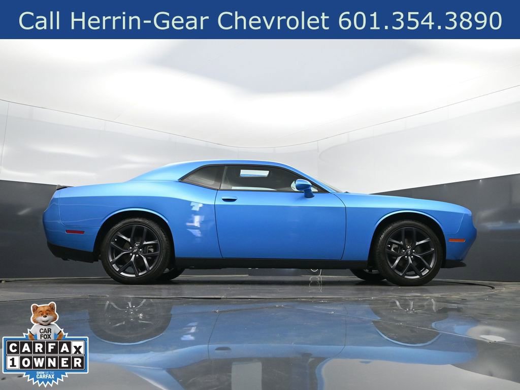 Used 2023 Dodge Challenger SXT w/ Blacktop Package image 43