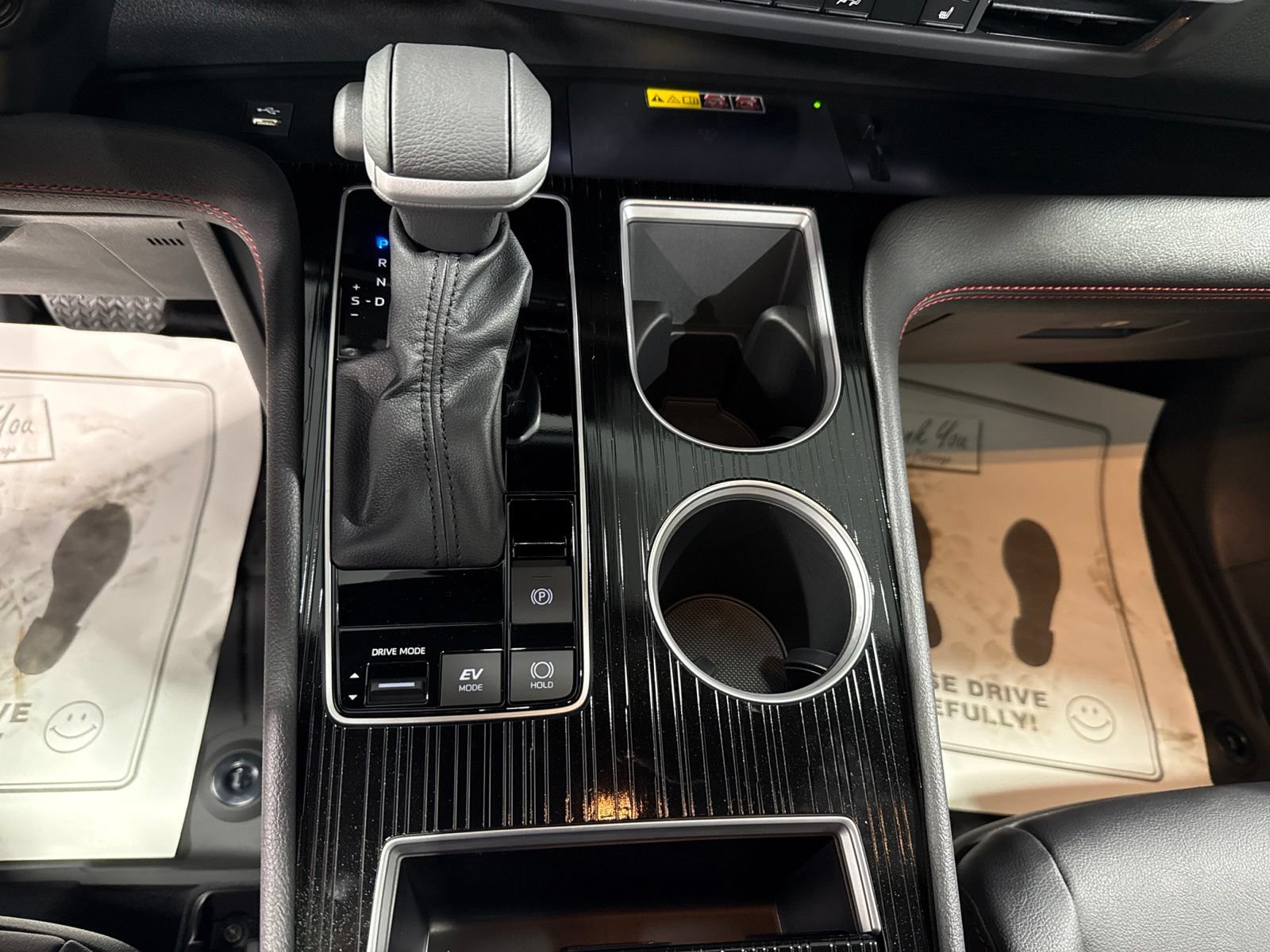 New 2026 Toyota Sienna XSE FWD image 33