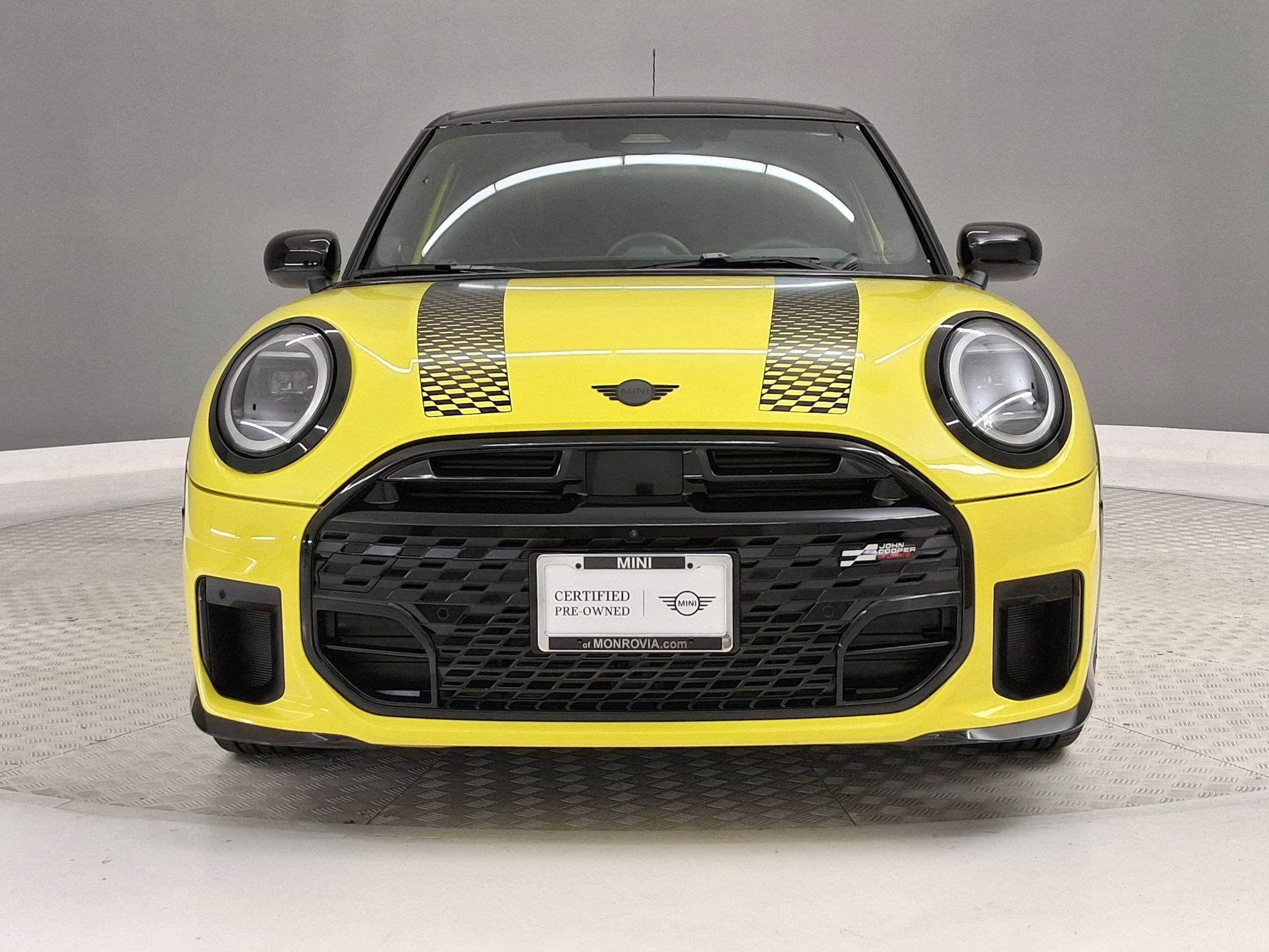 Certified 2025 MINI Cooper S FWD image 4
