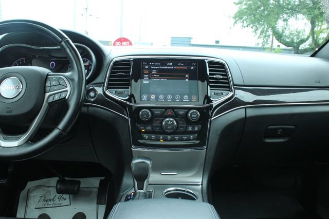 Used 2021 Jeep Grand Cherokee Overland w/ Protech Group AWD/4WD image 18