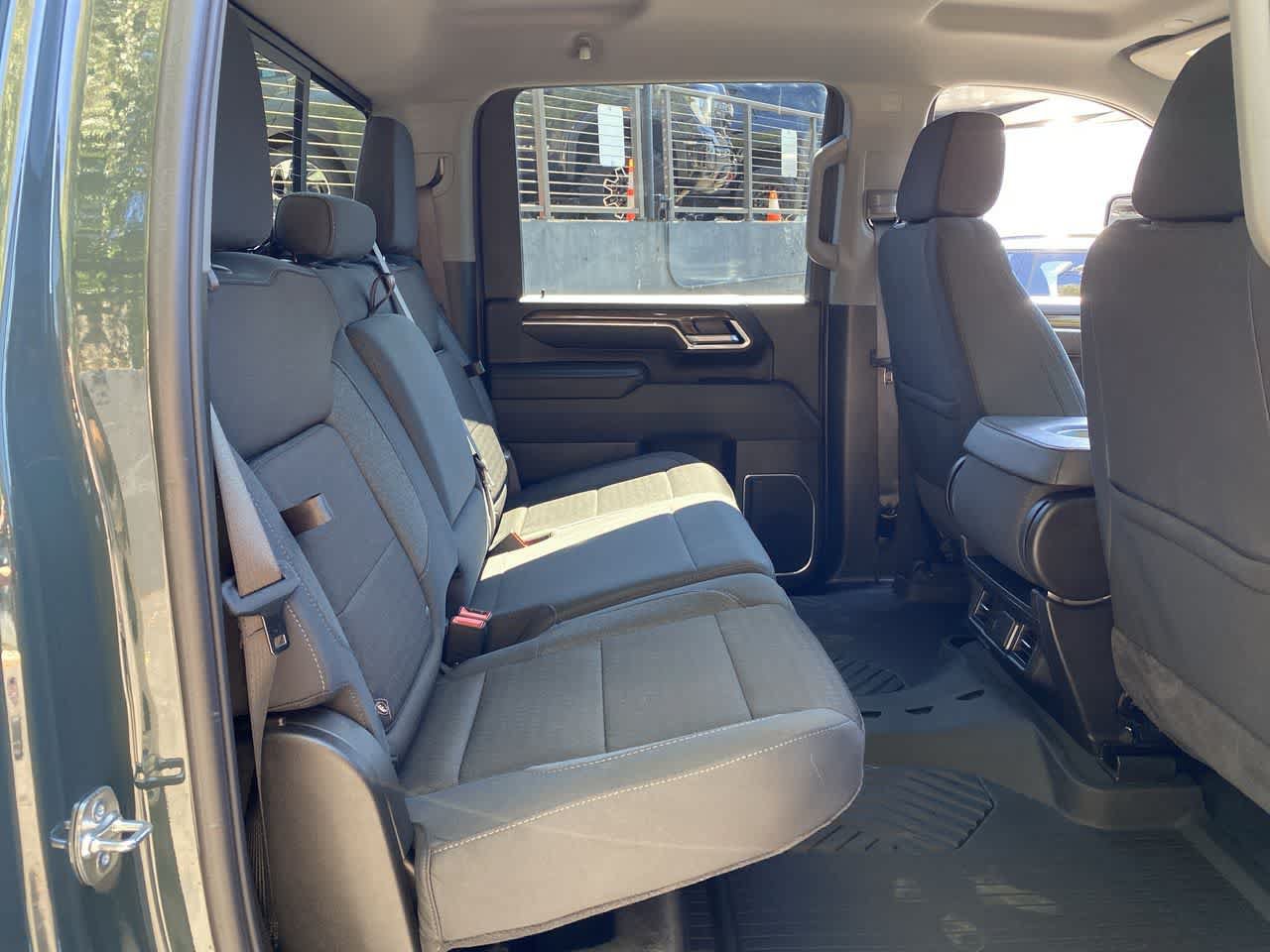 Used 2025 Chevrolet Silverado 2500 LT w/ Safety Package AWD/4WD image 18
