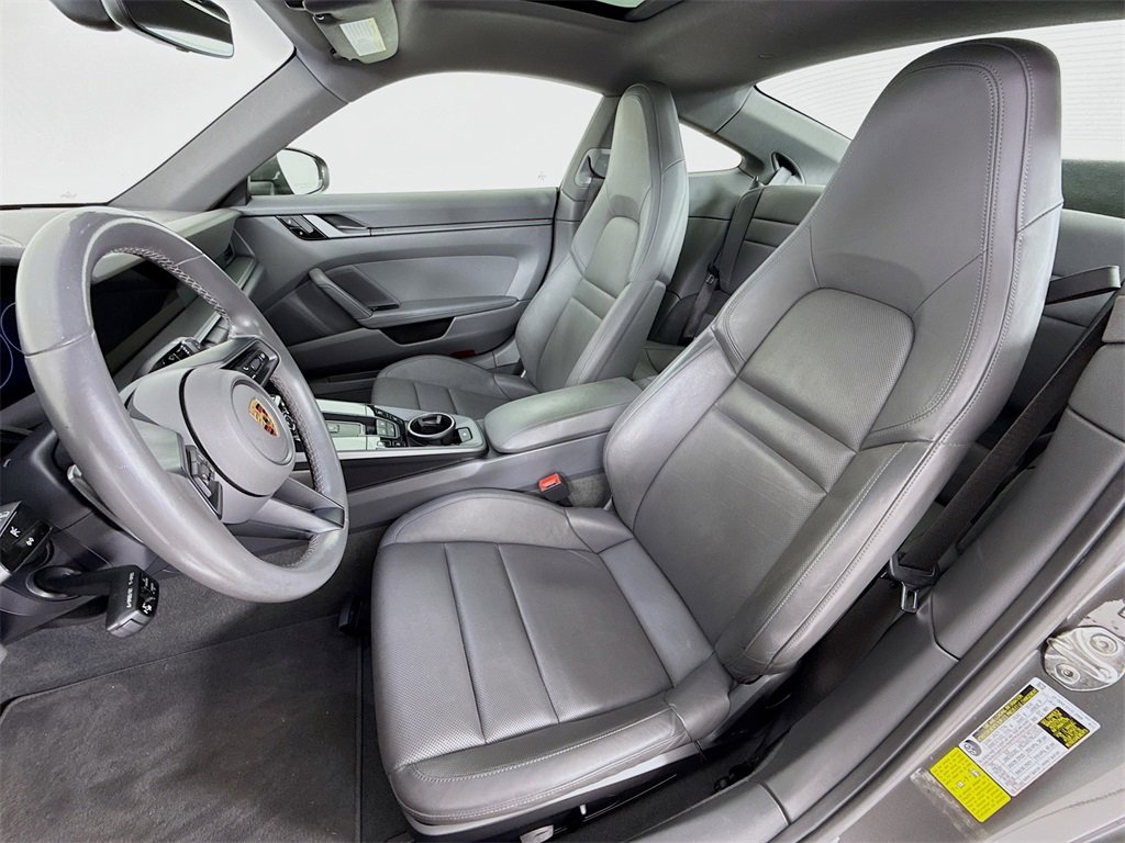Used 2020 Porsche 911 Carrera S image 5