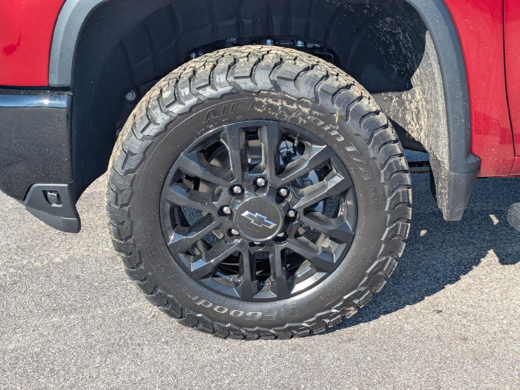 New 2026 Chevrolet Silverado 2500 LTZ w/ LTZ Plus Package AWD/4WD image 8