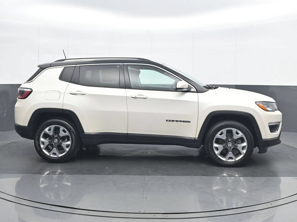 Used 2019 Jeep Compass Limited AWD/4WD image 7