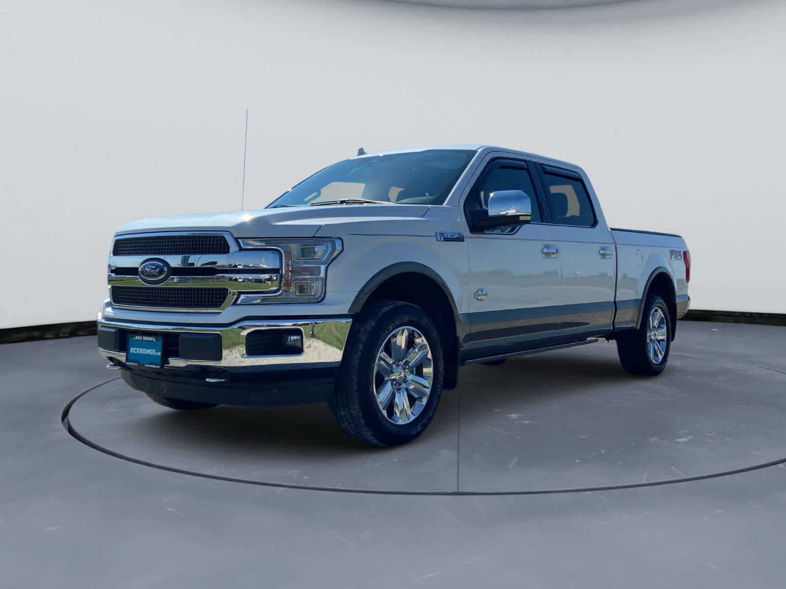 Used 2019 Ford F150 King Ranch w/ Equipment Group 601A Luxury AWD/4WD image 9