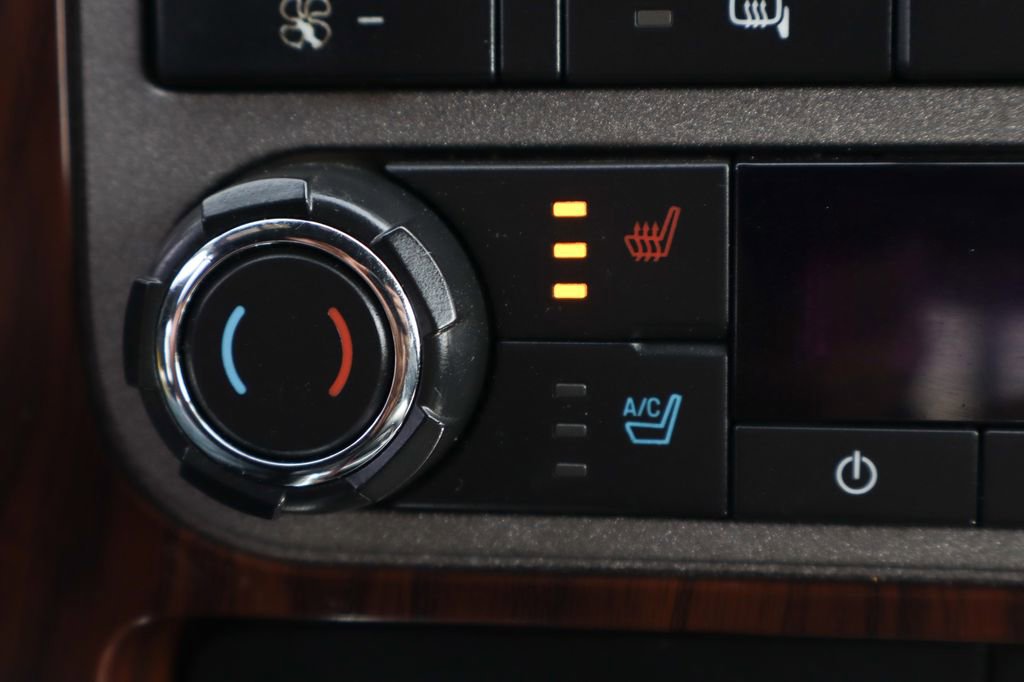 Used 2011 Ford F250 Lariat w/ Lariat Interior Pkg AWD/4WD image 36