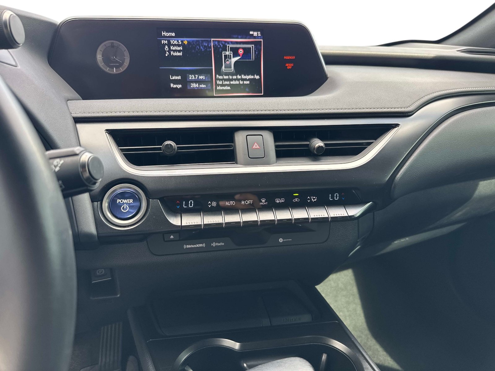 Used 2022 Lexus UX 250h w/ Accessory Package (Z2) AWD/4WD image 26