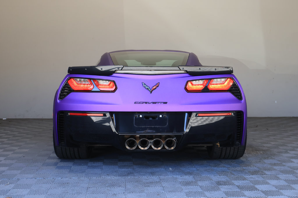 Used 2019 Chevrolet Corvette Grand Sport w/ Carbon Flash Badge Package RWD image 12