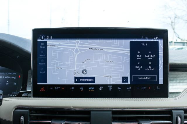 Used 2024 Lincoln Corsair Premiere image 20