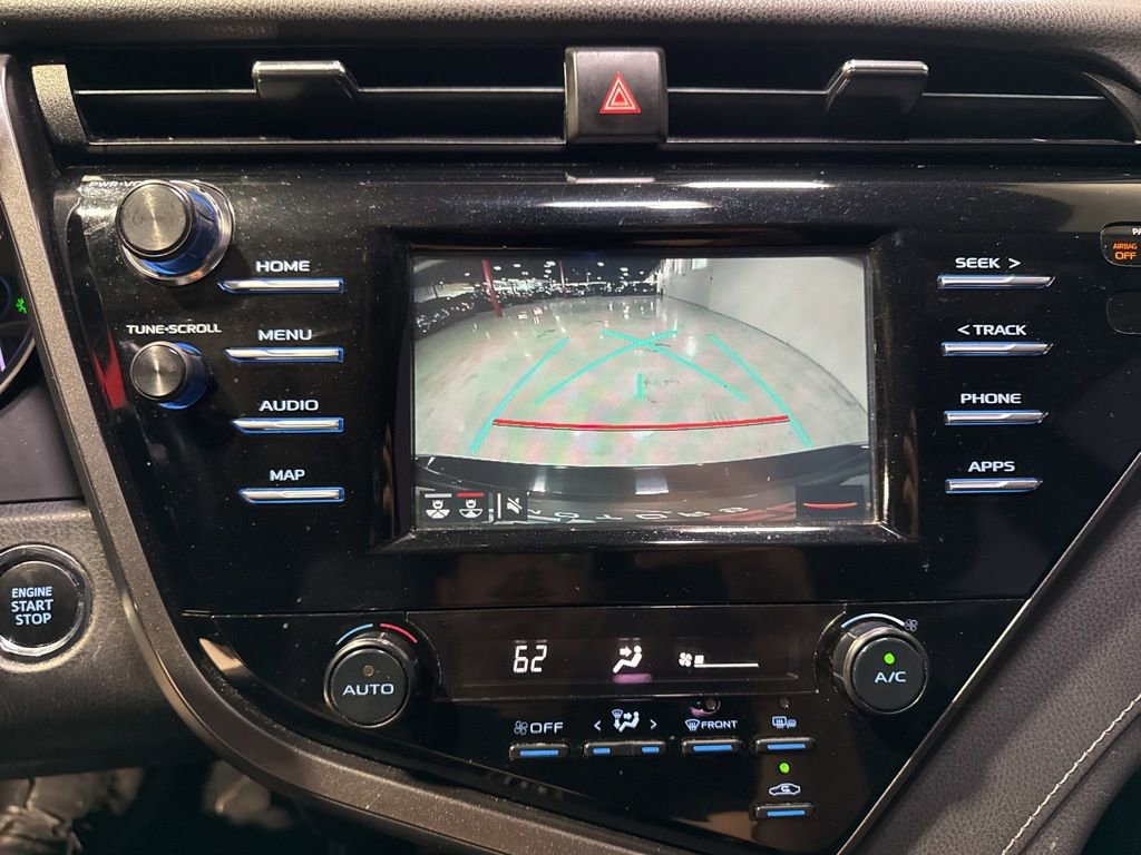 Used 2019 Toyota Camry SE w/ Convenience Package image 17