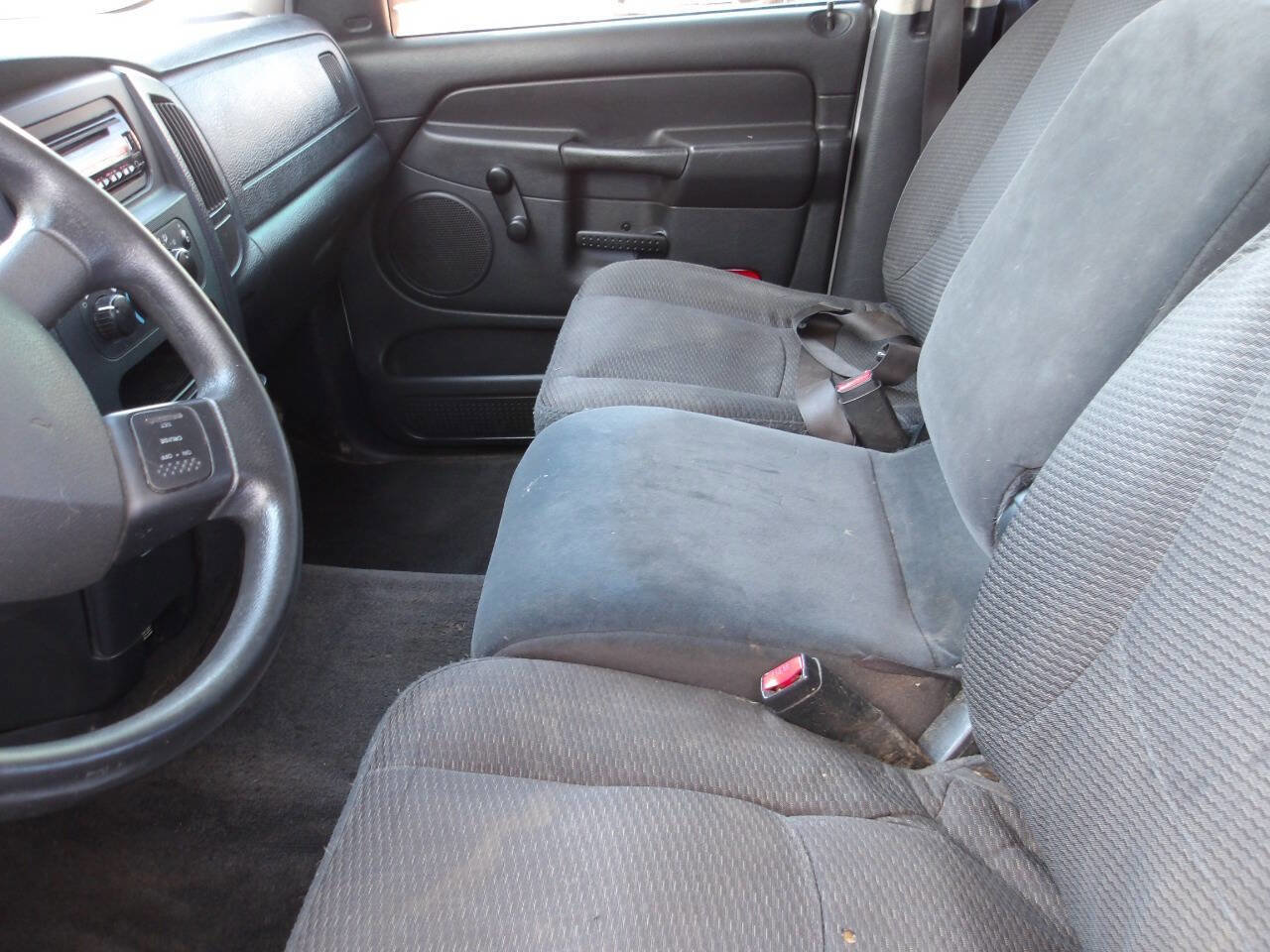 Used 2004 Dodge Ram 1500 Truck ST w/ Trailer Tow Group image 15