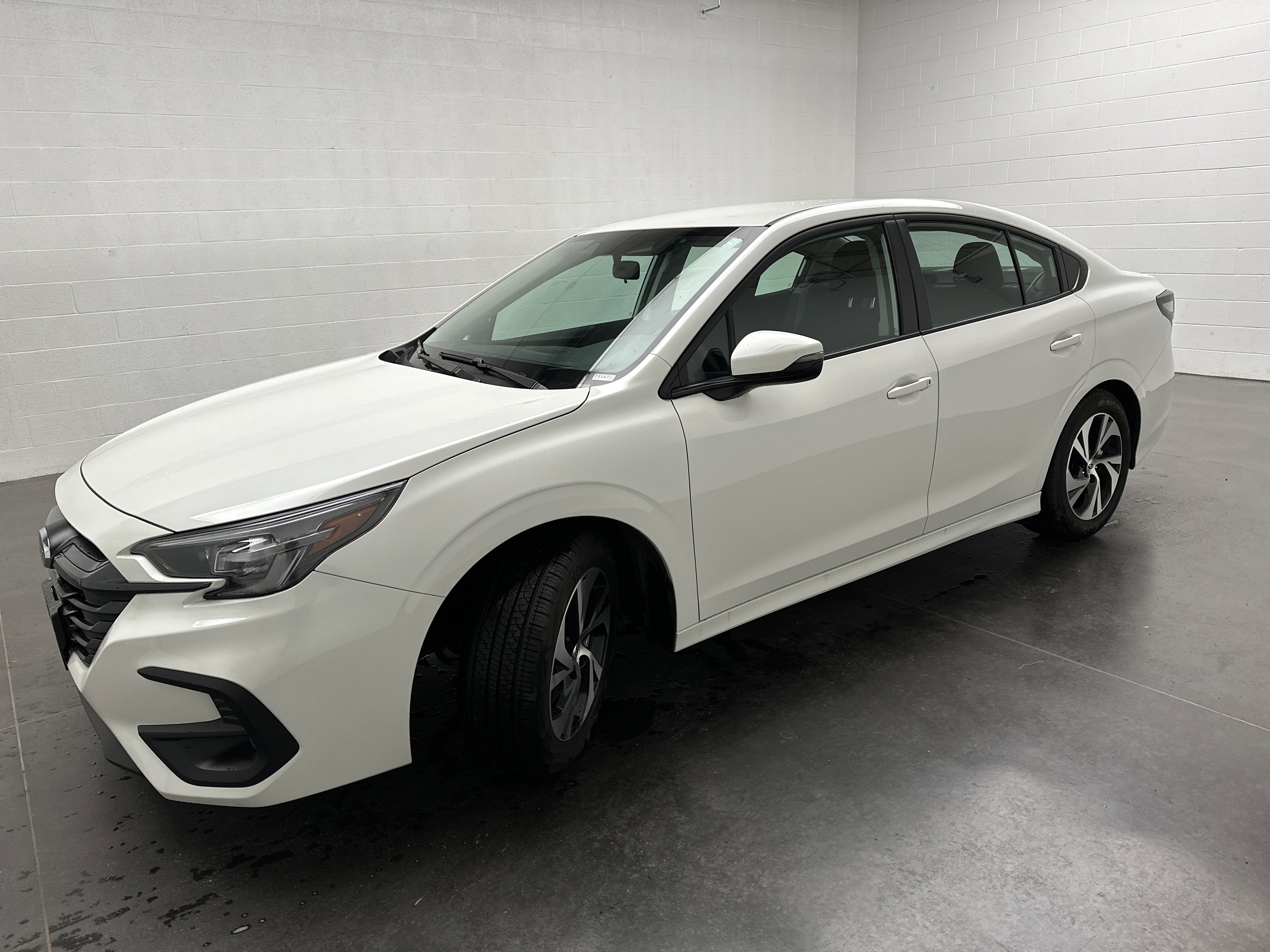 Used 2025 Subaru Legacy Premium AWD/4WD image 4