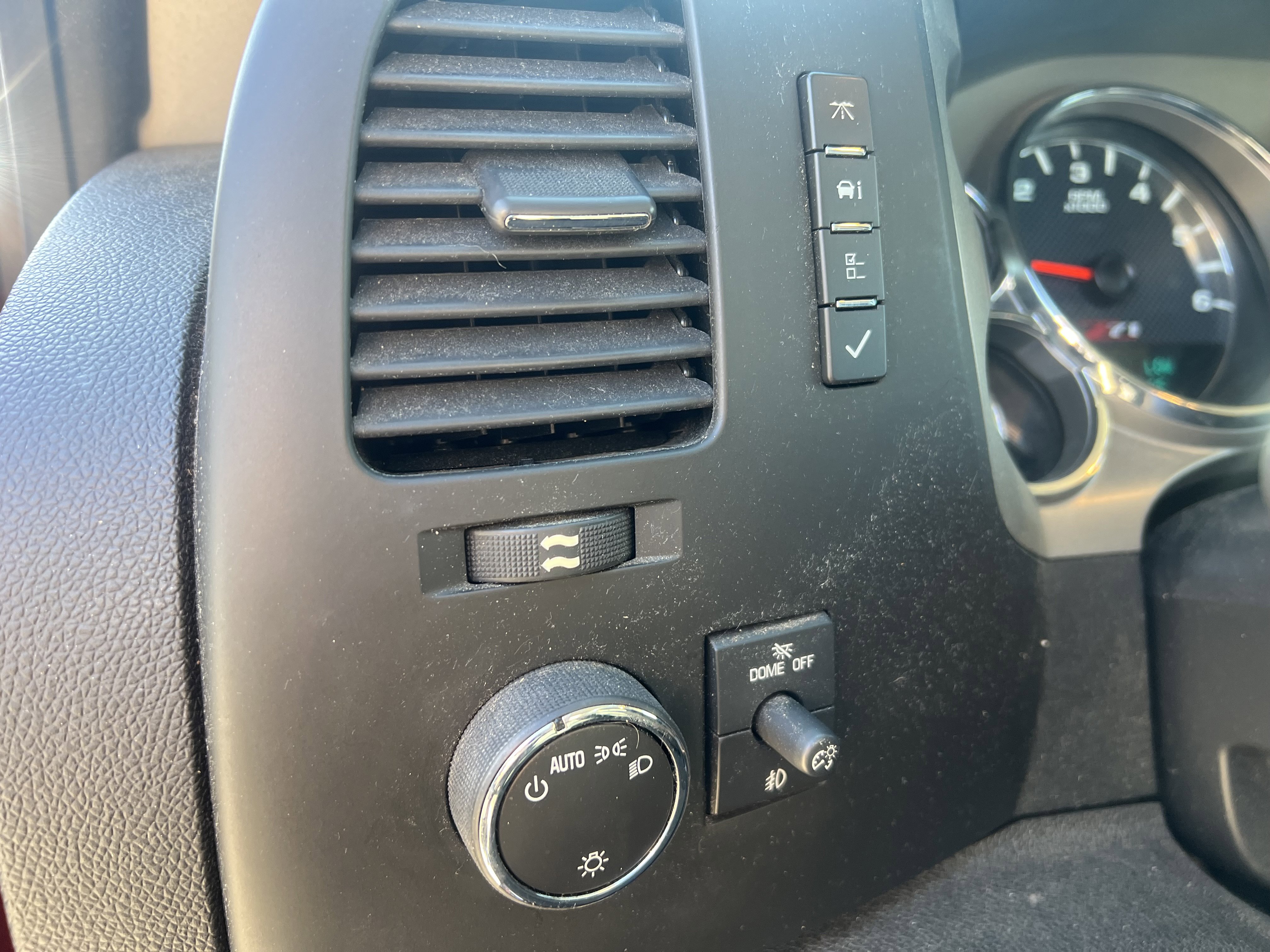 Used 2013 Chevrolet Silverado 1500 LT w/ All-Star Edition image 16