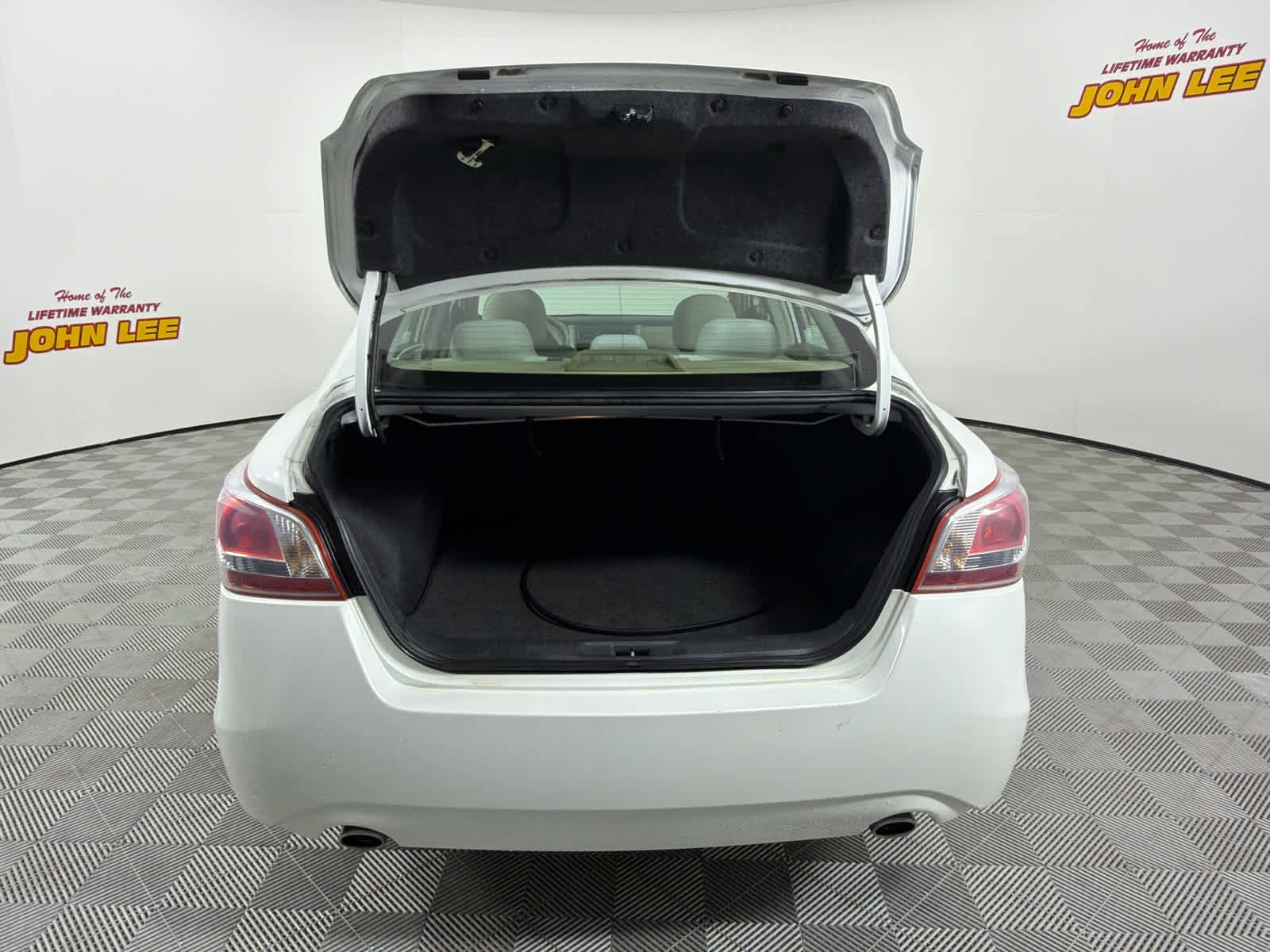 Used 2013 Nissan Altima 2.5 SV FWD image 5