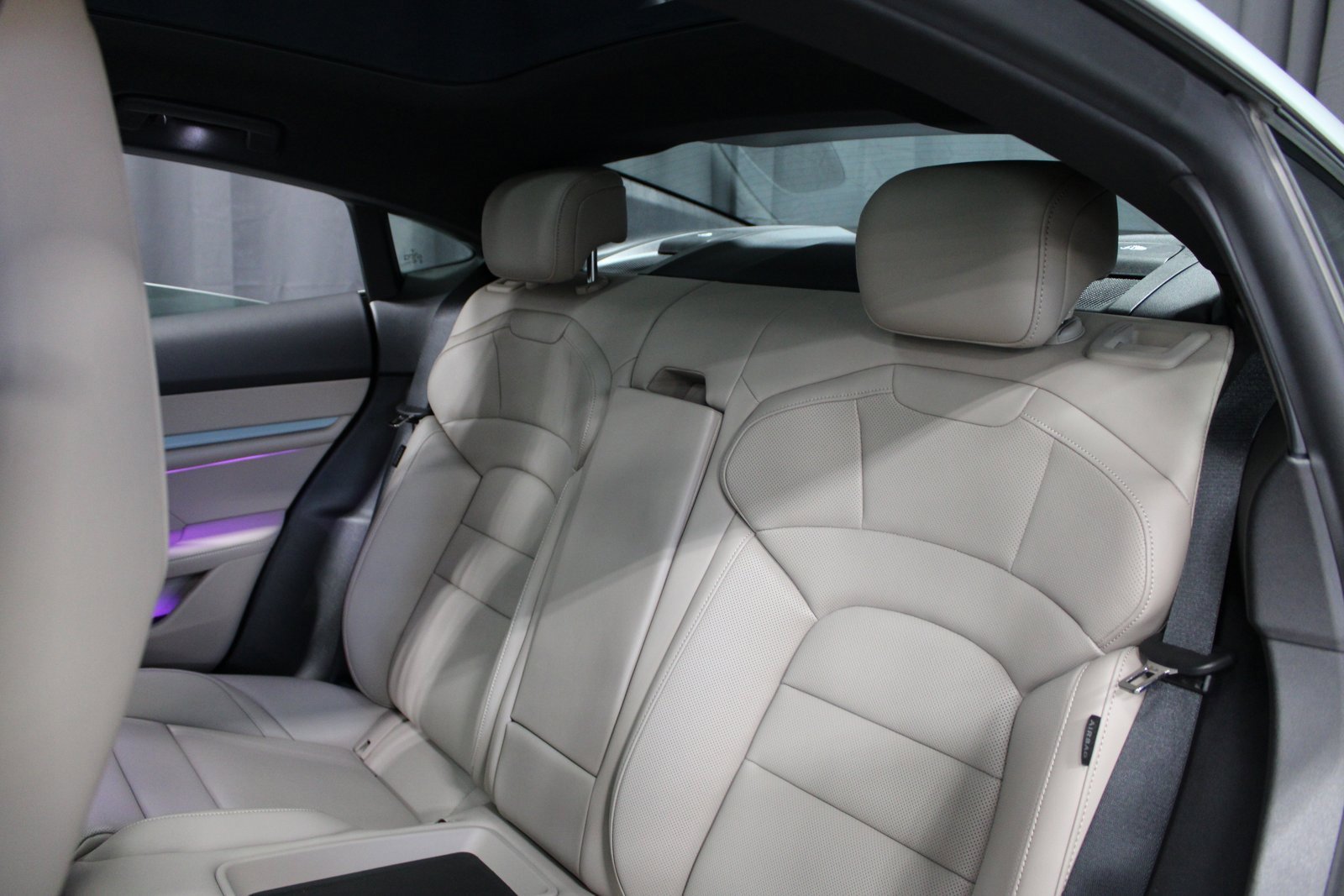 Certified 2025 Porsche Taycan image 30