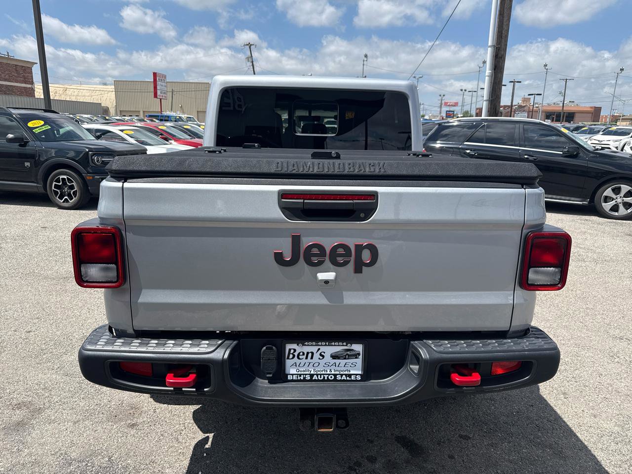 Used 2022 Jeep Gladiator Rubicon w/ Cold Weather Group AWD/4WD image 8