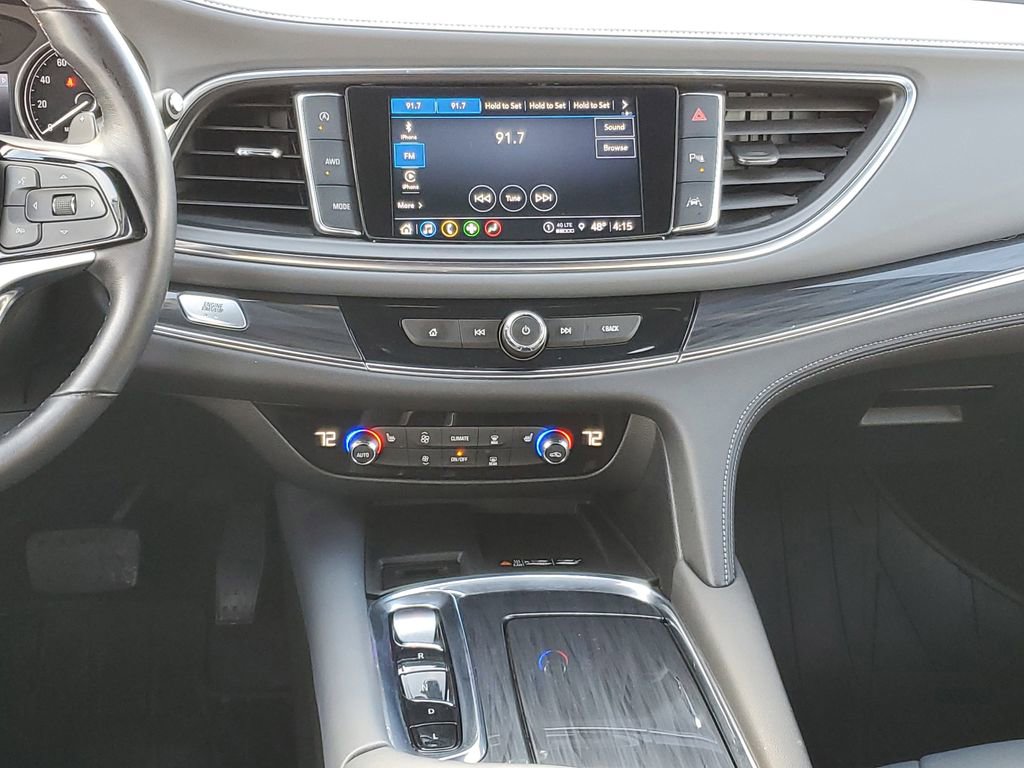 Certified 2023 Buick Enclave Essence image 25
