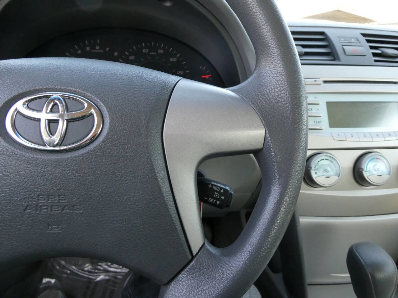 Used 2008 Toyota Camry LE image 12