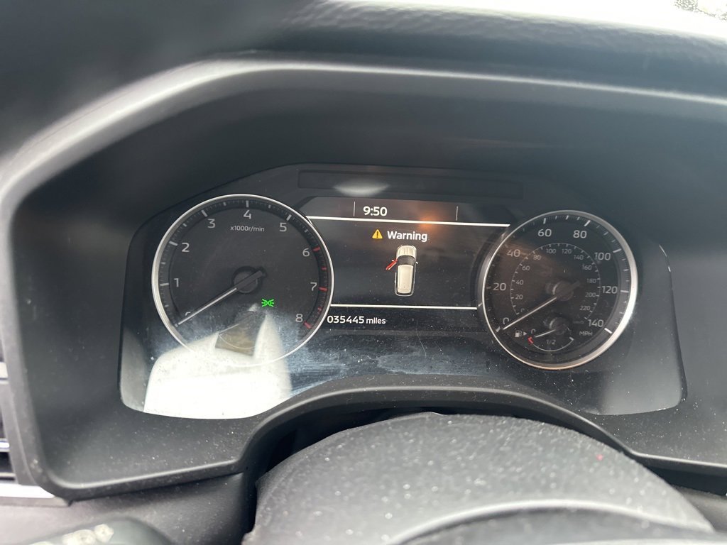 Used 2023 Mitsubishi Outlander SE image 12