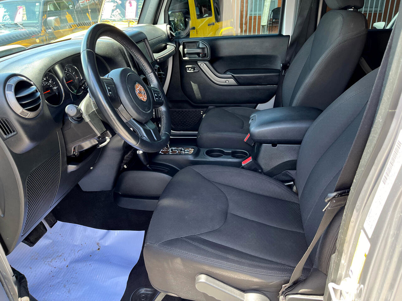 Used 2018 Jeep Wrangler Unlimited Sport S AWD/4WD image 10