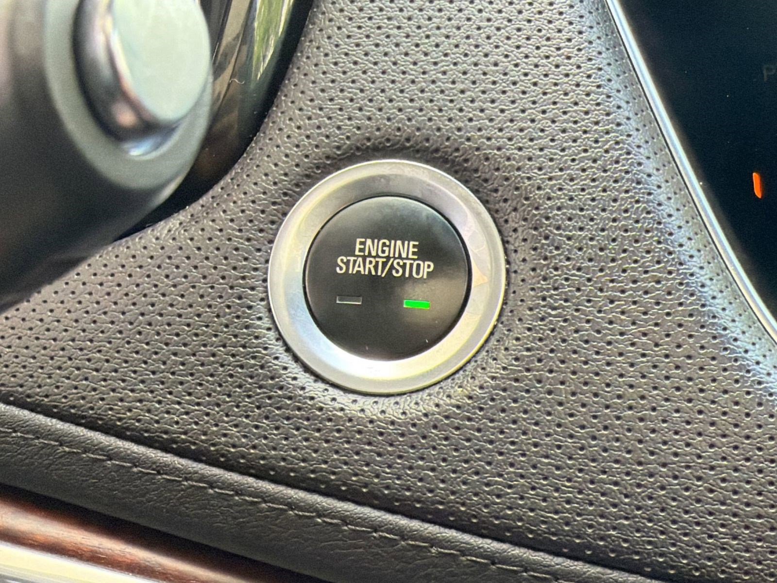 Used 2020 Cadillac XT5 Premium Luxury AWD/4WD image 25