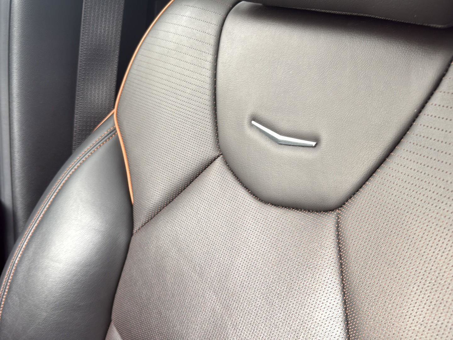 Used 2020 Cadillac CT4 V w/ Climate Package image 23