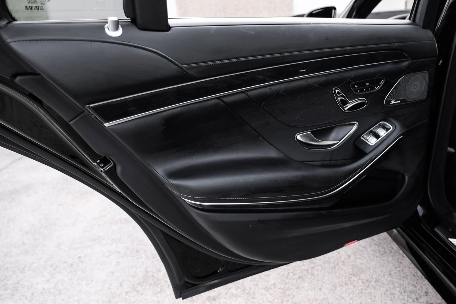 Used 2019 Mercedes-Benz S 63 AMG S 4MATIC Sedan image 46