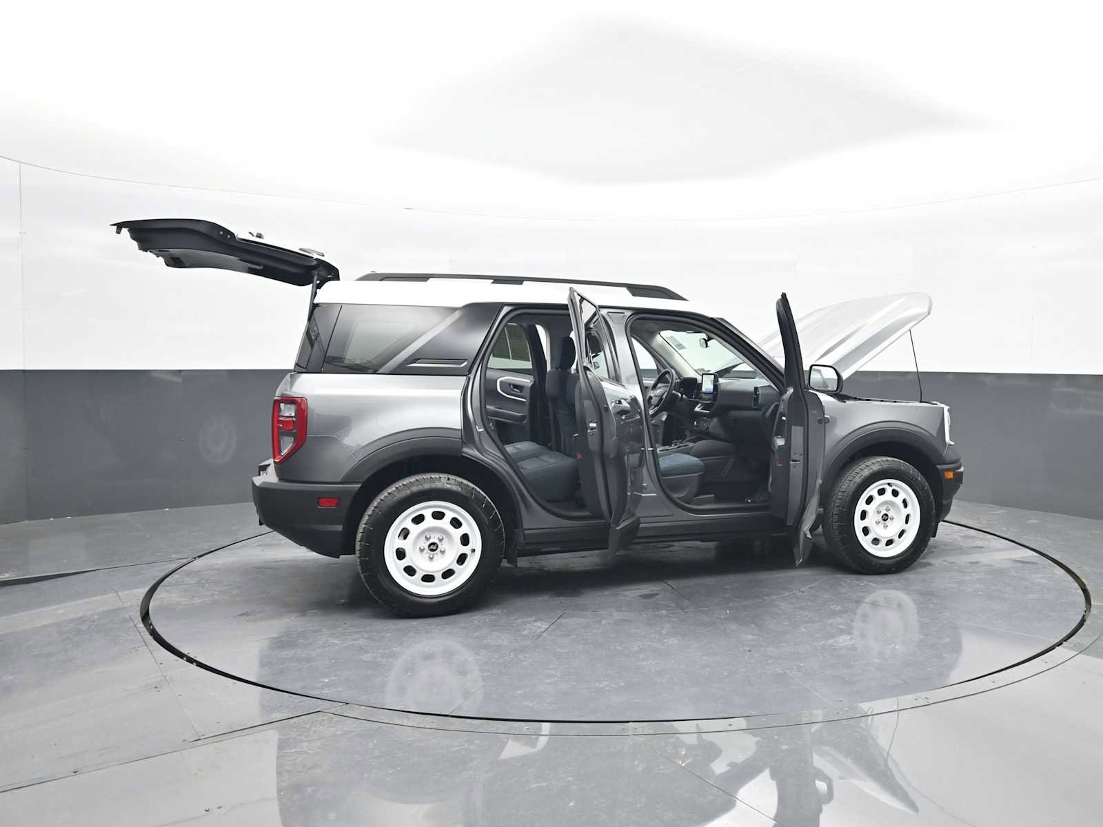 Used 2024 Ford Bronco Sport Heritage image 43