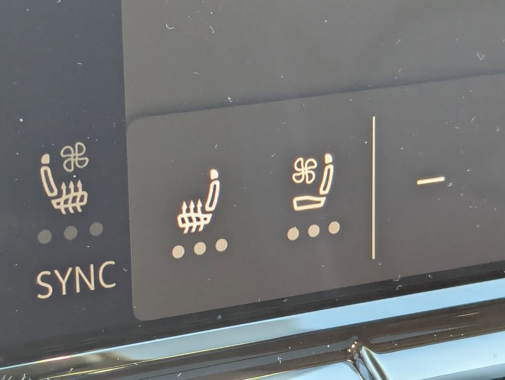 Used 2025 Volkswagen Atlas SE w/ Panoramic Sunroof Package AWD/4WD image 20