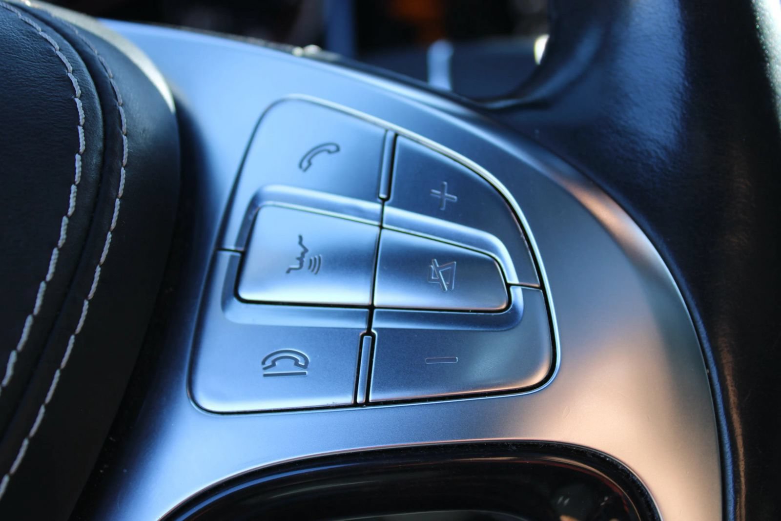 Used 2015 Mercedes-Benz S 550 Sedan image 29