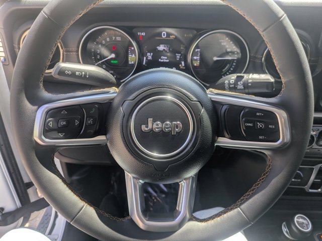 Used 2023 Jeep Wrangler Unlimited Sahara AWD/4WD image 22