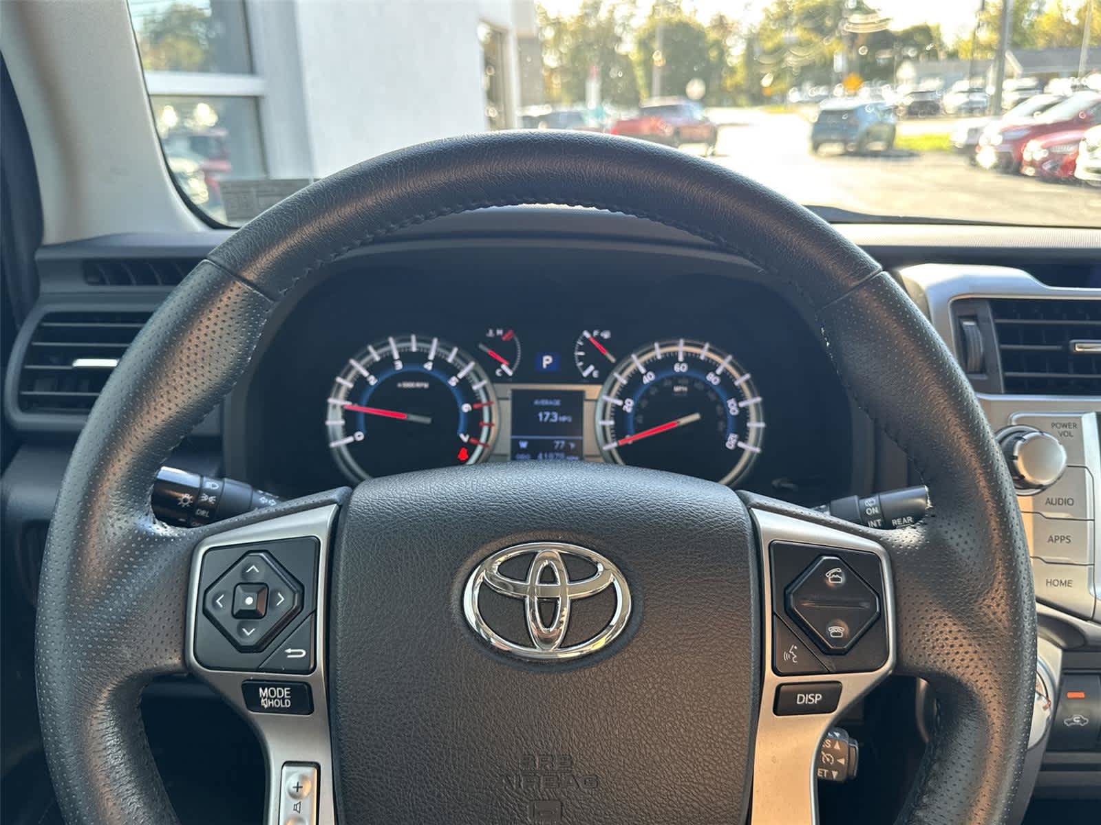 Used 2019 Toyota 4Runner SR5 Premium AWD/4WD image 18