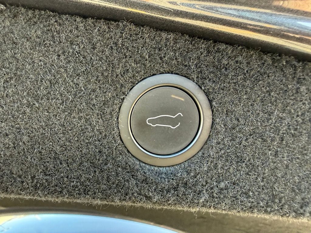 Used 2025 Tesla Model 3 Long Range RWD image 36