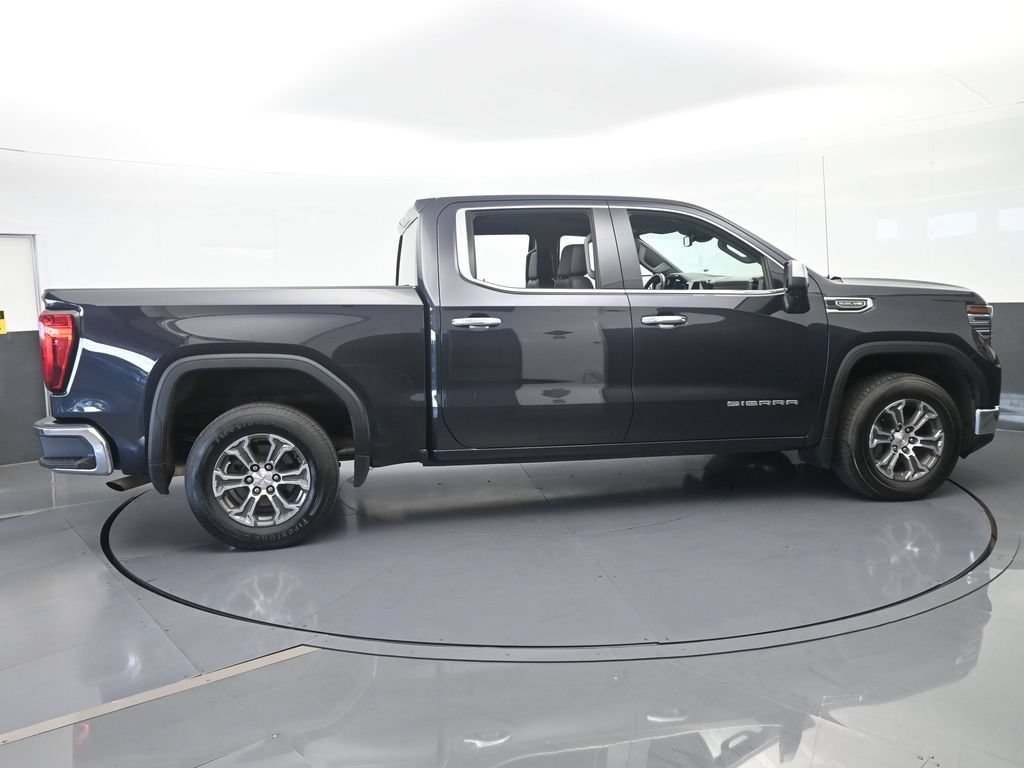 Used 2025 GMC Sierra 1500 SLT RWD image 7