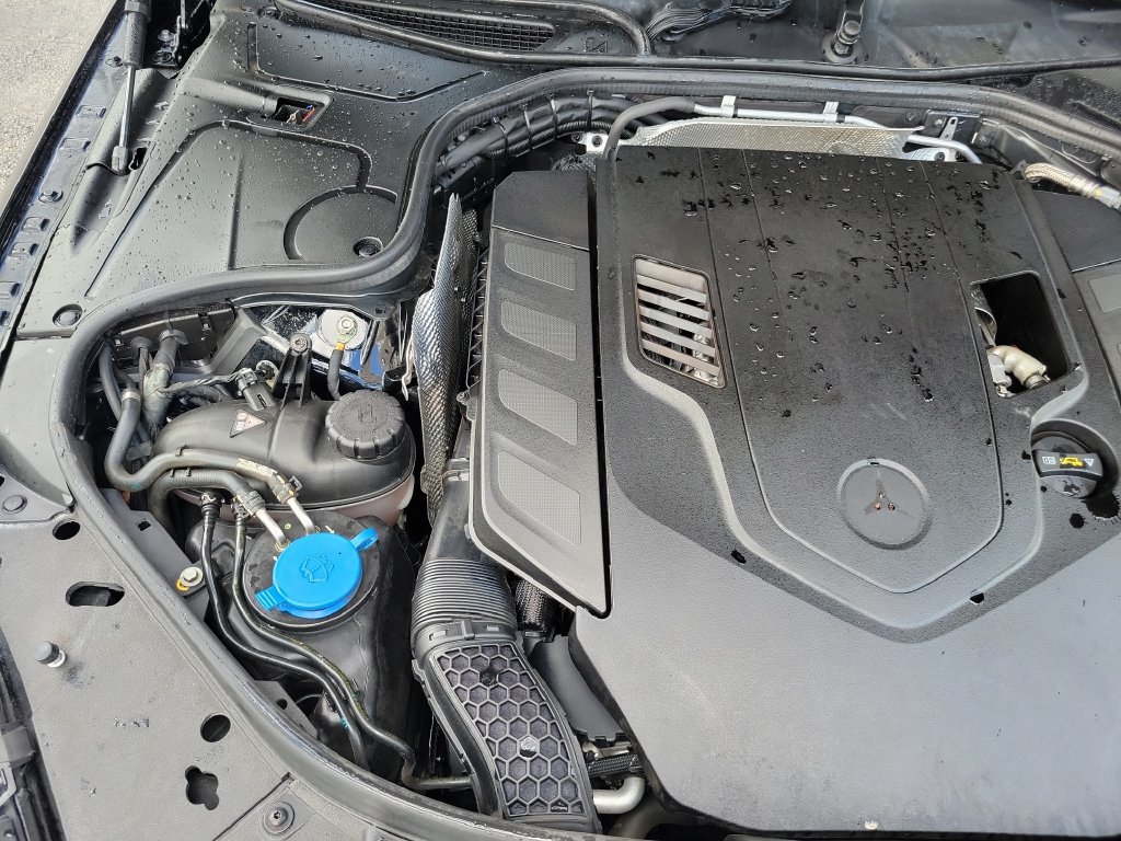 Used 2020 Mercedes-Benz S 560 4MATIC Sedan image 42