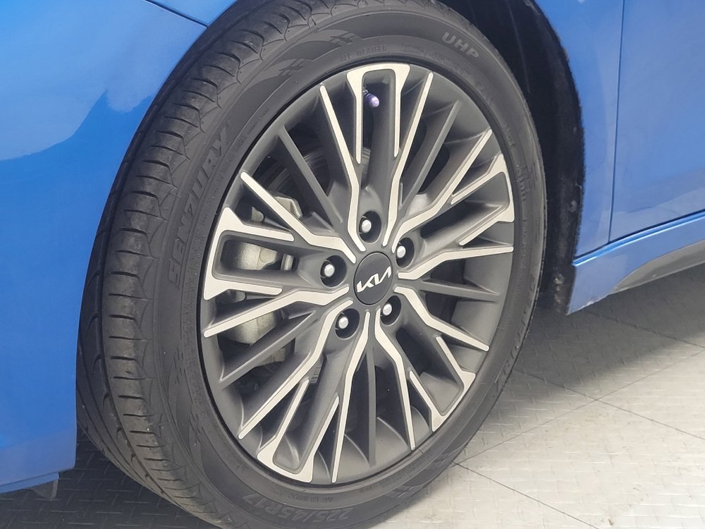 Used 2023 Kia Forte GT-Line image 31
