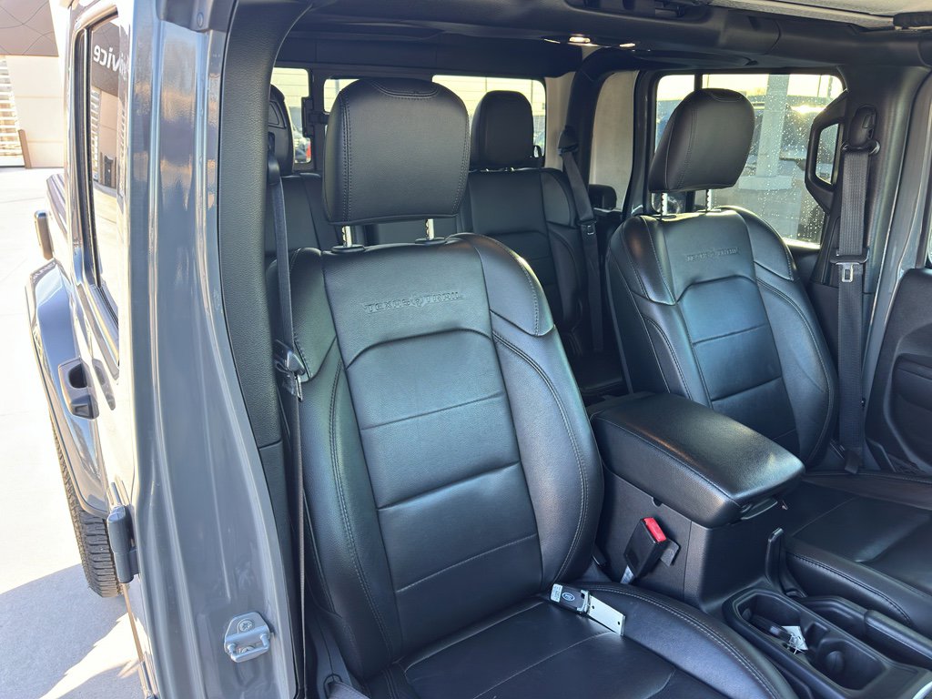 Used 2021 Jeep Gladiator Sport image 30