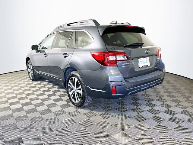 Used 2018 Subaru Outback 2.5i Limited image 6