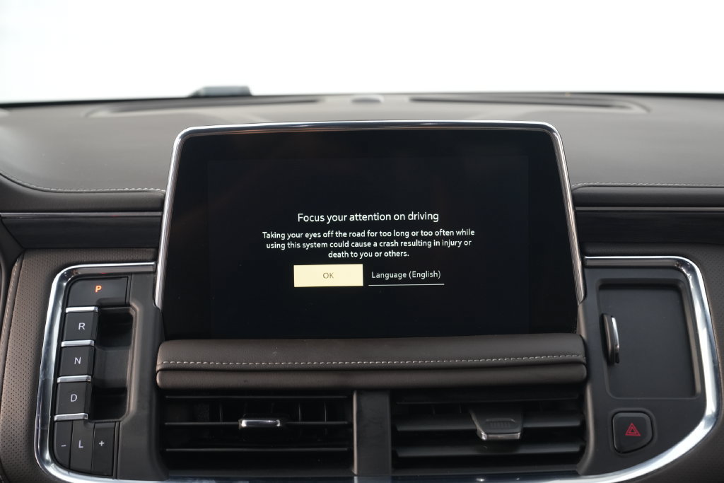 Used 2024 GMC Yukon SLT RWD image 45