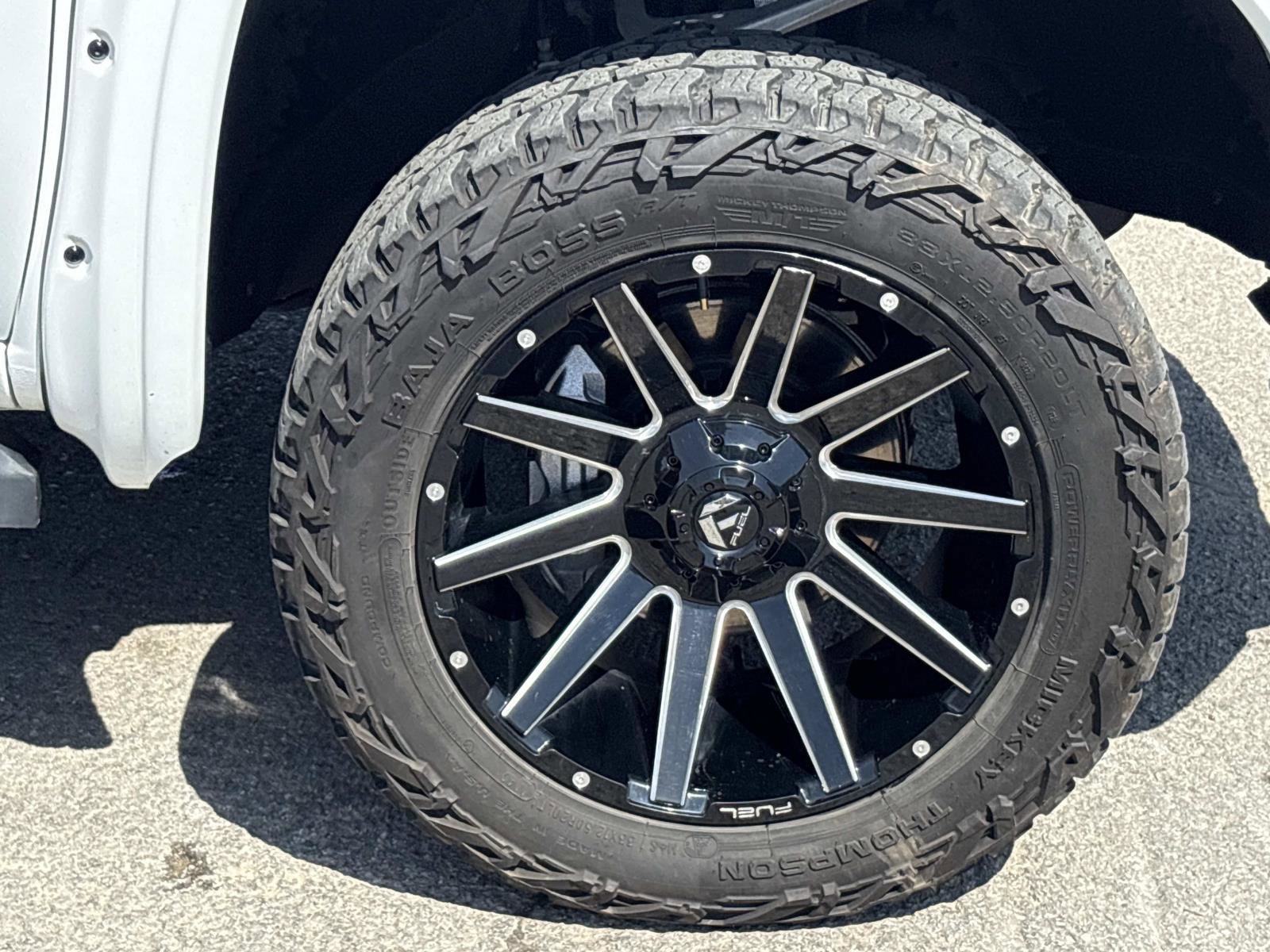 Used 2022 GMC Sierra 1500 AT4 w/ AT4 Premium Package image 10