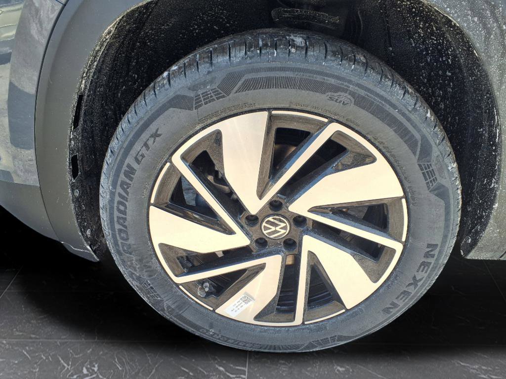 New 2026 Volkswagen Atlas SEL image 8