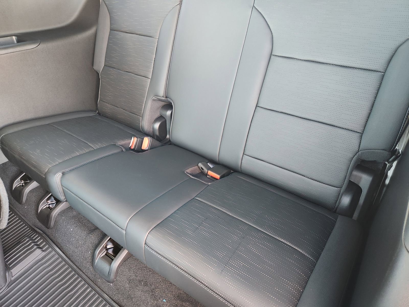 New 2026 Buick Enclave Sport Touring w/ Power Package image 35