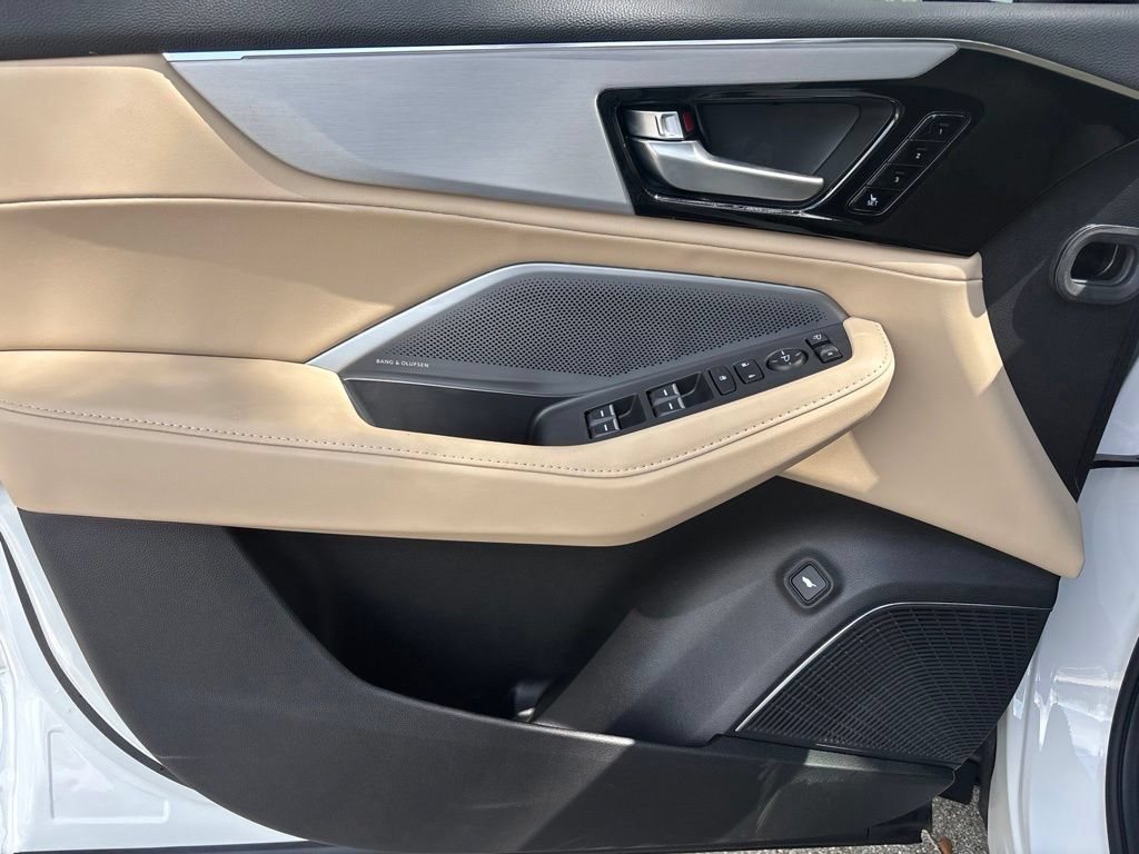 New 2026 Acura MDX w/ Technology Package FWD image 17