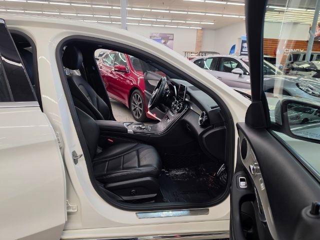 Used 2018 Mercedes-Benz C 300 4MATIC Sedan image 40