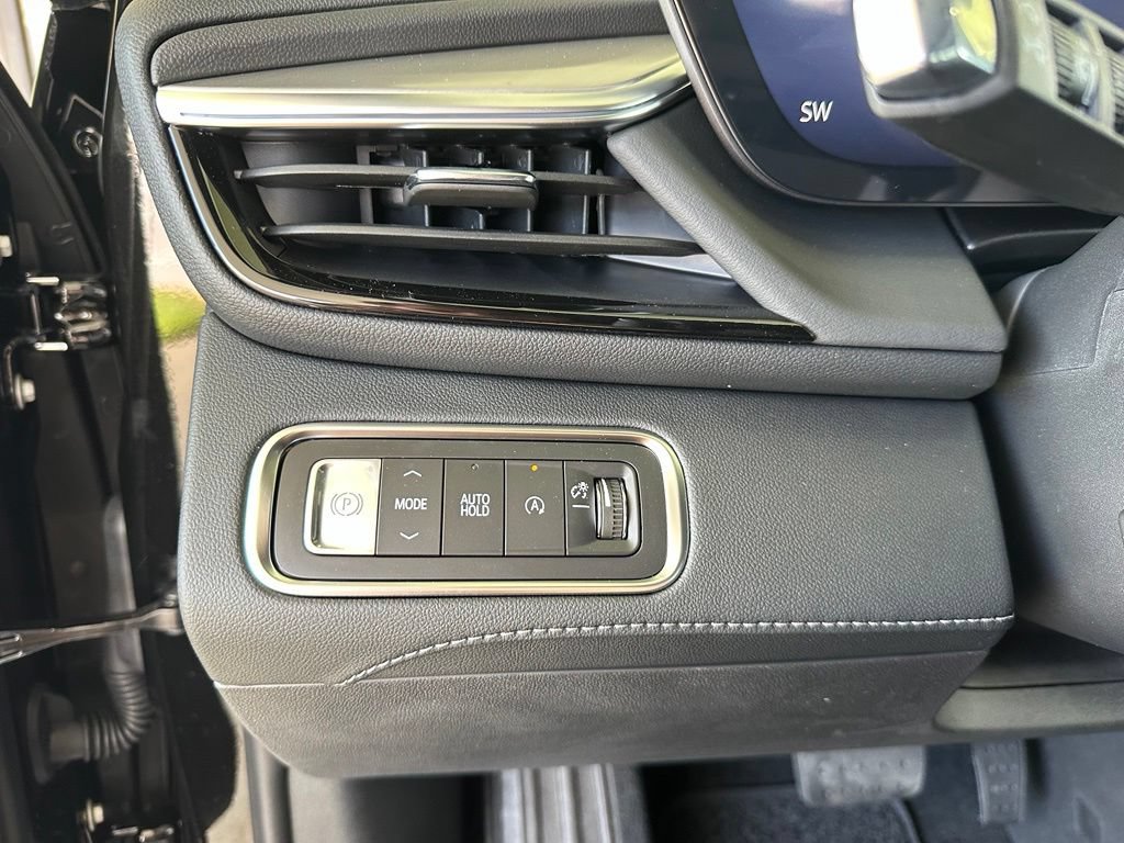 New 2026 Buick Enclave Avenir w/ Super Cruise Package FWD image 19